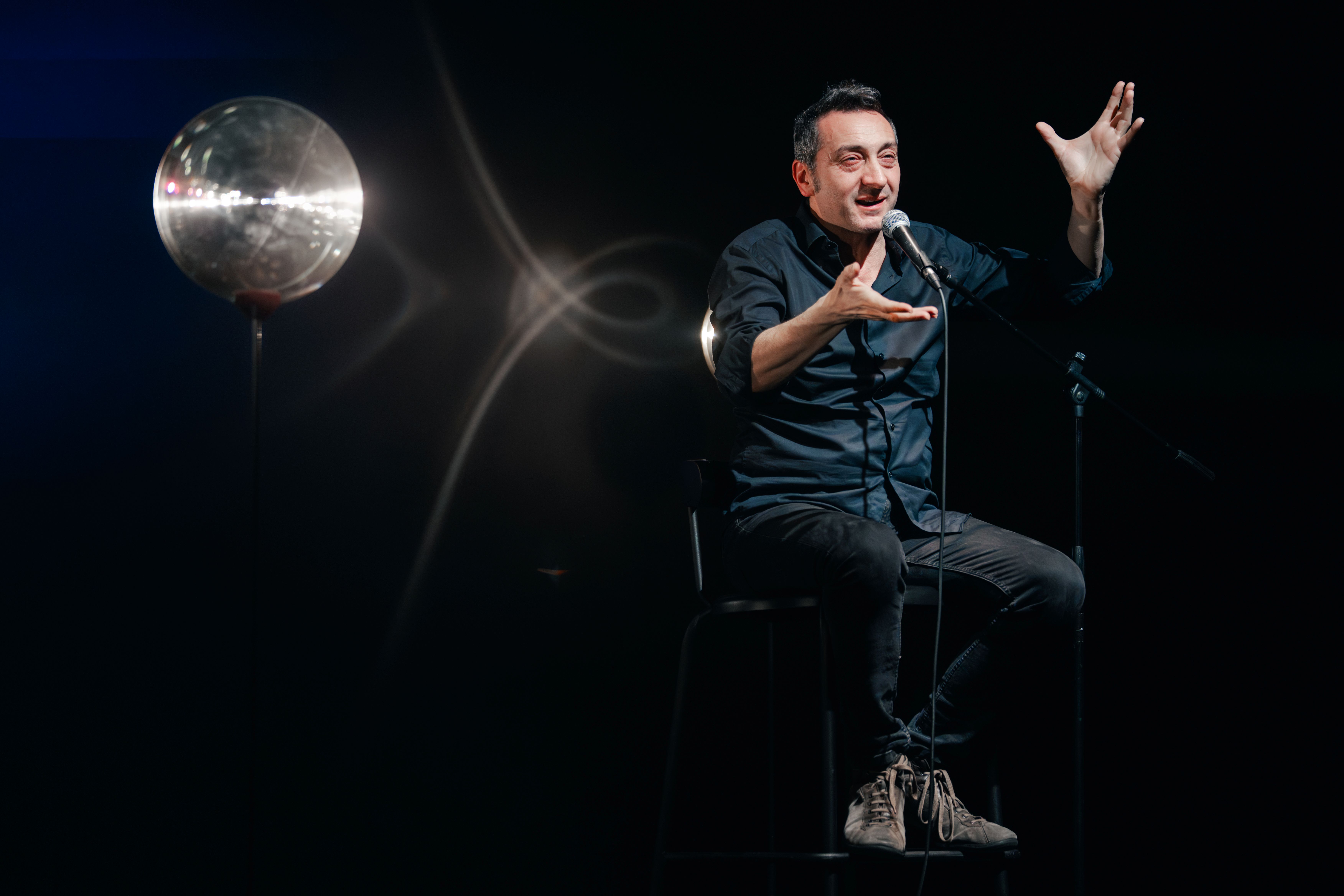 Galileo, oltre le stelle a Teatro Leonardo